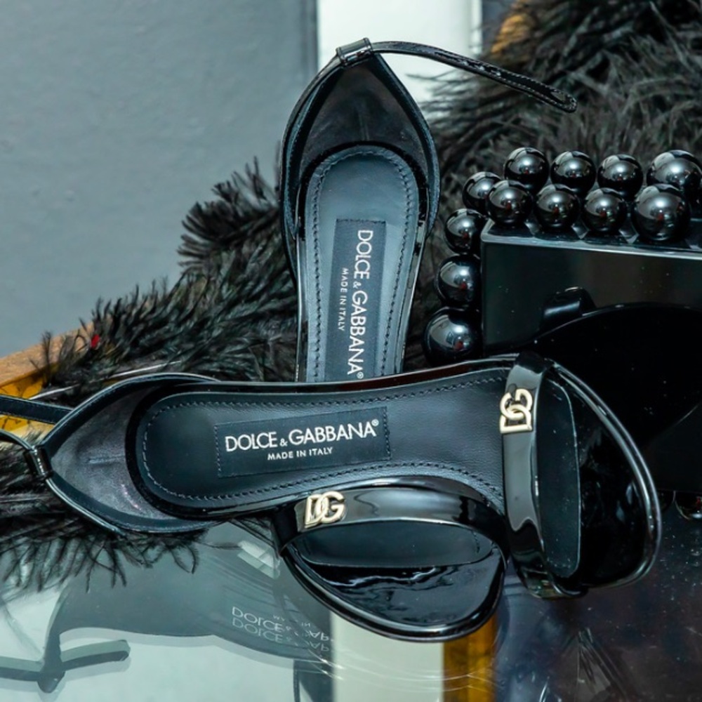 D&G HEELS